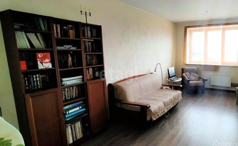 Продажа 1-комн квартиры на вторичном рынке ВНИИССОК, улица Михаила Кутузова,  д. 9