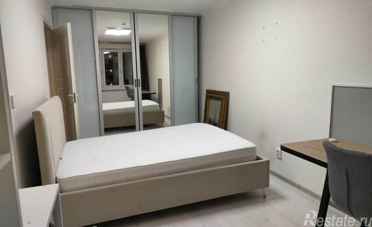 Продажа 1-комн квартиры на вторичном рынке ул Кустодиева,  д. 1