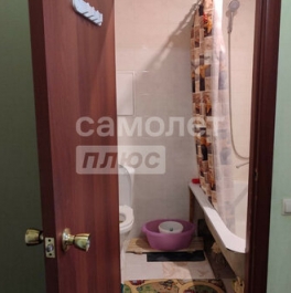 Продажа 1-комн квартиры на вторичном рынке Красногорск, Садовая улица,  д. 2