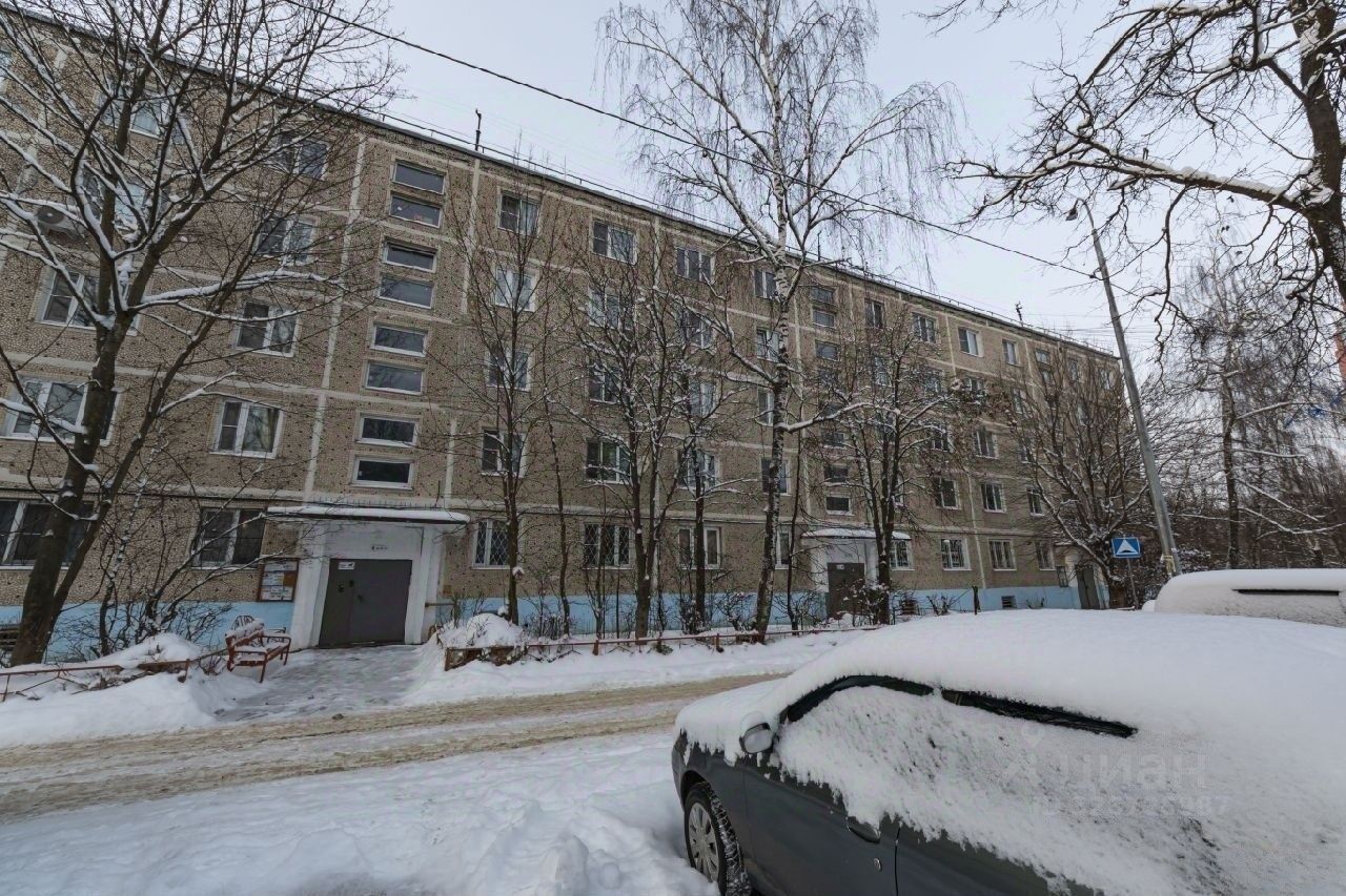 Продажа 2-комн квартиры на вторичном рынке Лобня, Букинское шоссе, 8
