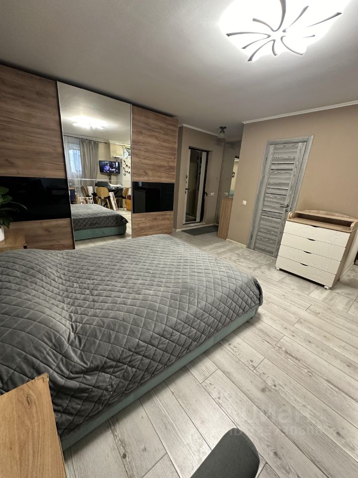 Продажа 1-комн квартиры на вторичном рынке улица Юных Ленинцев, 91К1