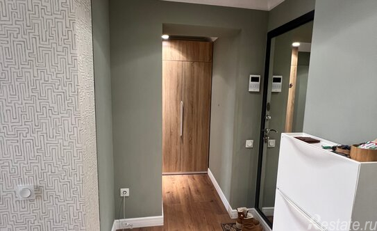 Продажа 2-комн квартиры на вторичном рынке ул Ясеневая,  д. 33,  к. 1