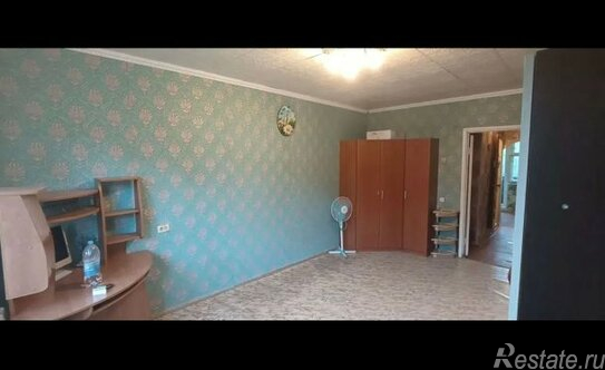 Продажа 1-комн квартиры на вторичном рынке Бокситогорский район, улица Горняков,  д. 19