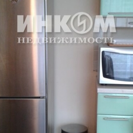 Аренда 3-комн квартиры на вторичном рынке Строгинский бульвар,  д. 30