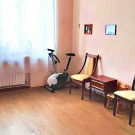 Продажа 4-комн квартиры на вторичном рынке улица Казакова,  д. 29 с1