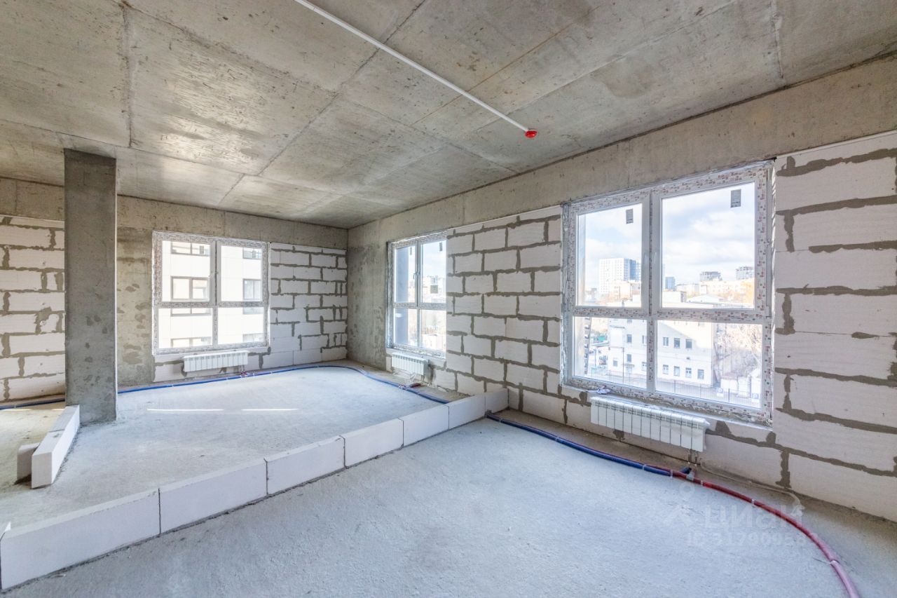 Продажа 2-комн квартиры на вторичном рынке 4-я Гражданская улица, 33А