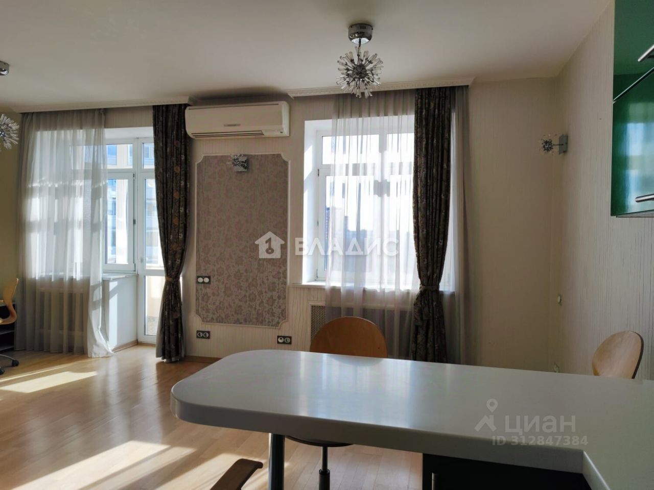 Продажа 1-комн квартиры на вторичном рынке Кронштадтский бульвар, 30
