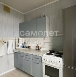 Продажа 2-комн квартиры на вторичном рынке ул Дегунинская,  д. 13,  к. 2