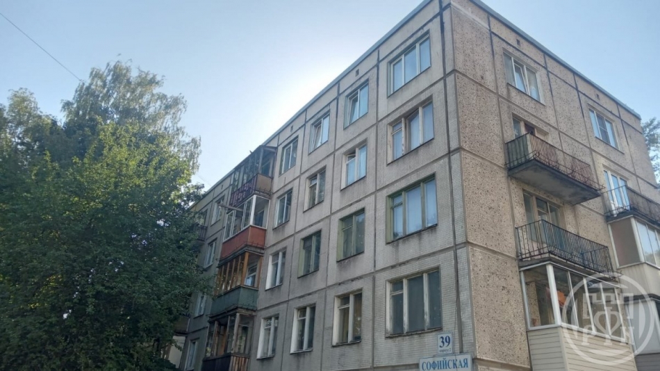 Продажа 3-комн квартиры на вторичном рынке Софийская ул. ,  д. 39,  к. 2