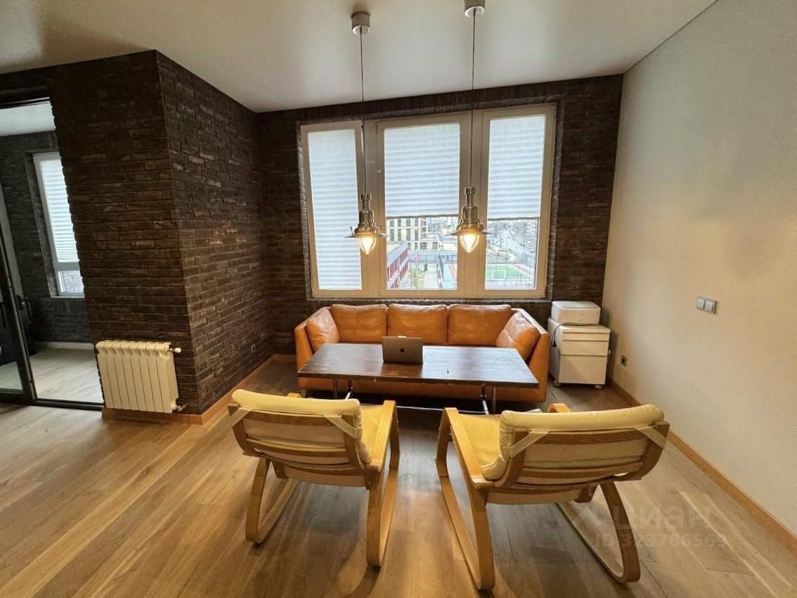 Продажа 1-комн квартиры на вторичном рынке Краснобогатырская улица, 90С2