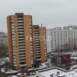 Продажа 1-комн квартиры на вторичном рынке Гурьянова ул,  д. 57 к2