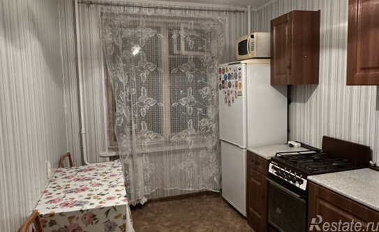 Продажа 2-комн квартиры на вторичном рынке улица Стойкости,  д. 15