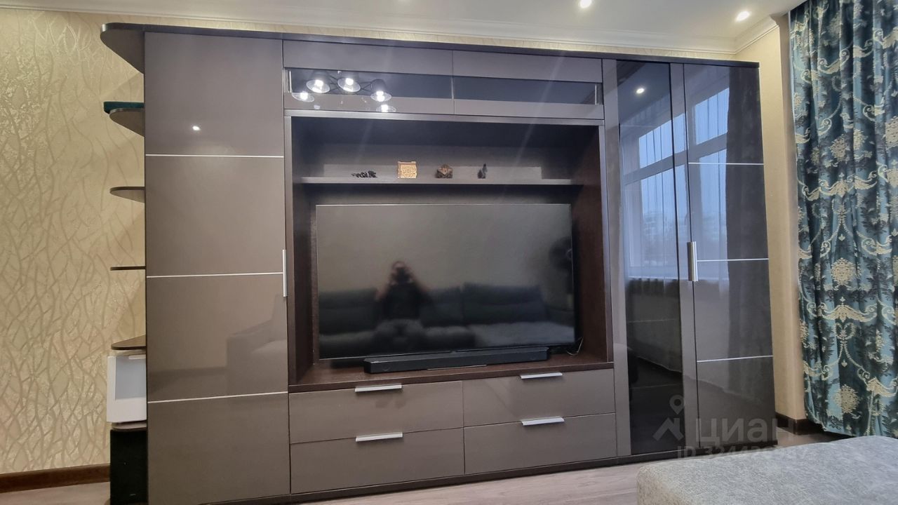 Продажа 1-комн квартиры на вторичном рынке проспект Маршала Блюхера, 9к1