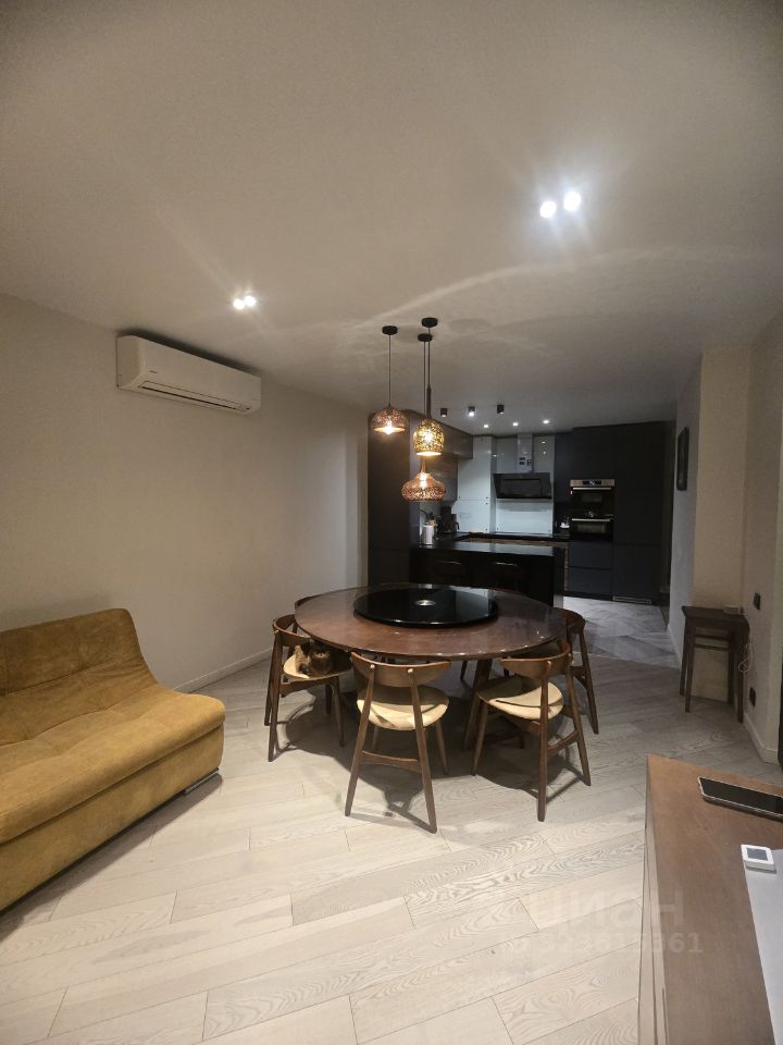 Продажа 5-комн квартиры на вторичном рынке Реутов, Юбилейный проспект, 40