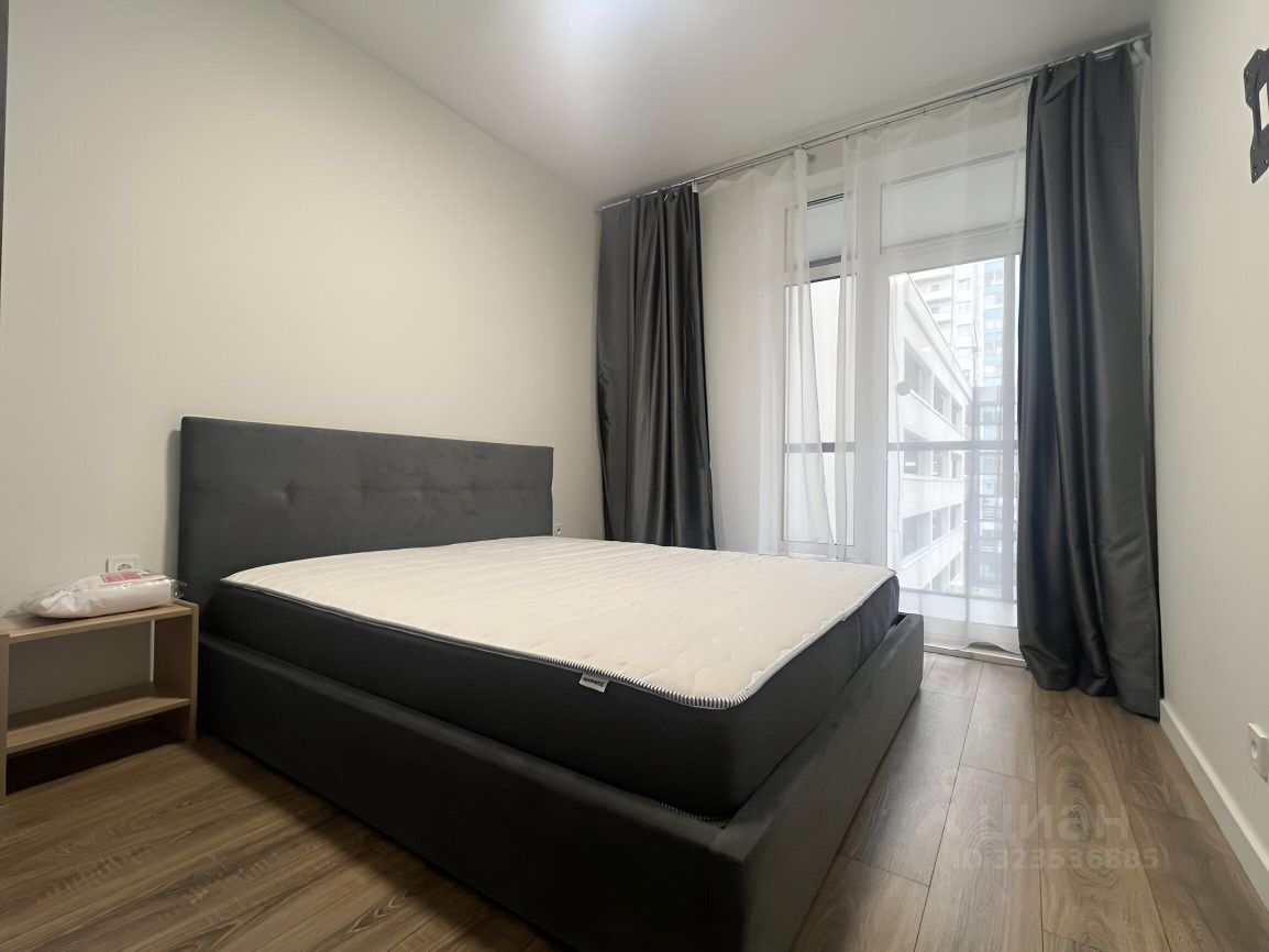 Аренда 3-комн квартиры на вторичном рынке улица Беринга, 27к6