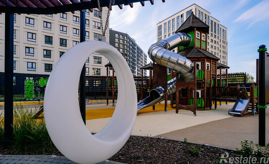 Продажа 3-комн квартиры на вторичном рынке Планерная улица,  д. 99