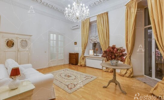 Аренда 3-комн квартиры на вторичном рынке Английская наб,  д. 22