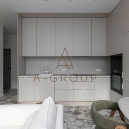 Продажа 2-комн квартиры на вторичном рынке улица Беринга,  д. 27 к6 с1