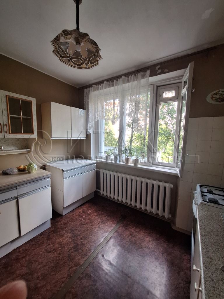 Продажа комнаты Энтузиастов,  д. 18,  к. 2