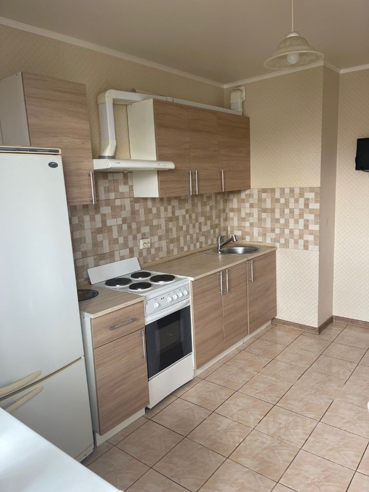 Аренда 1-комн квартиры на вторичном рынке пос. Шушары, проспект Новгородский, 6