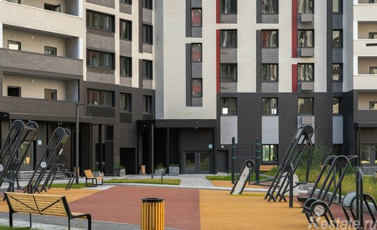 Продажа 2-комн квартиры на вторичном рынке Нагорное, ул Полковника Романова,  д. 7,  к. 1