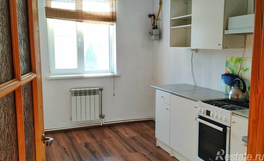 Продажа 2-комн квартиры на вторичном рынке ул Коммунистическая,  д. 6/1