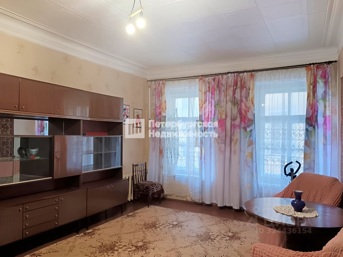 Продажа 4-комн квартиры на вторичном рынке набережная Реки Фонтанки, 127