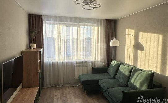 Продажа 3-комн квартиры на вторичном рынке Большевиков пр-кт,  д. 30,  к. 4