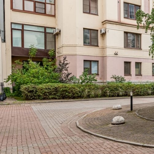 3-комн квартира 3-я Васильевского острова линия, 56