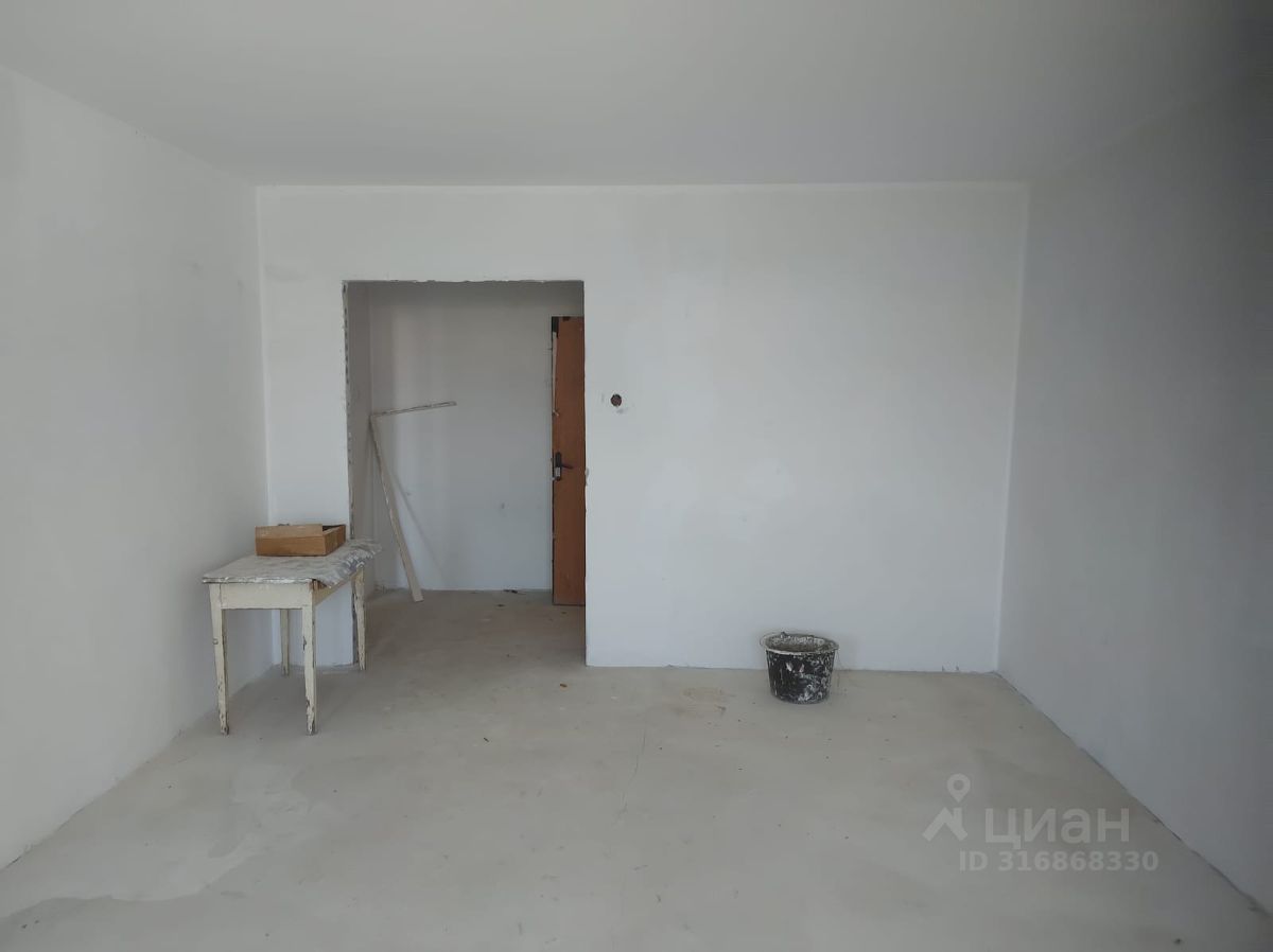 Продажа 3-комн квартиры на вторичном рынке Серпухов, Юбилейная улица, 21