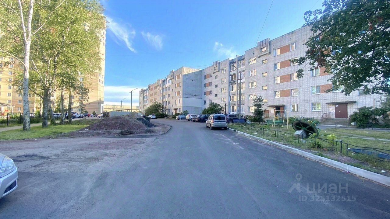 Продажа 1-комн квартиры на вторичном рынке Шлиссельбург, улица Кирова, 6