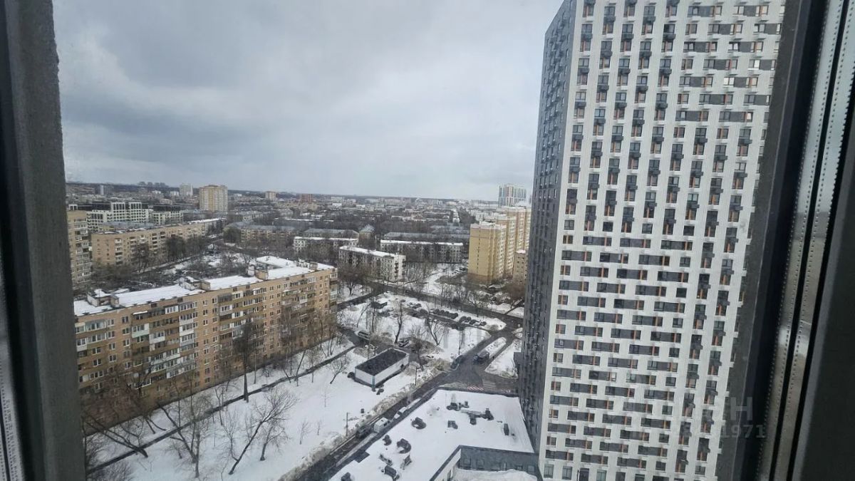 Продажа студии Просторная улица, 7