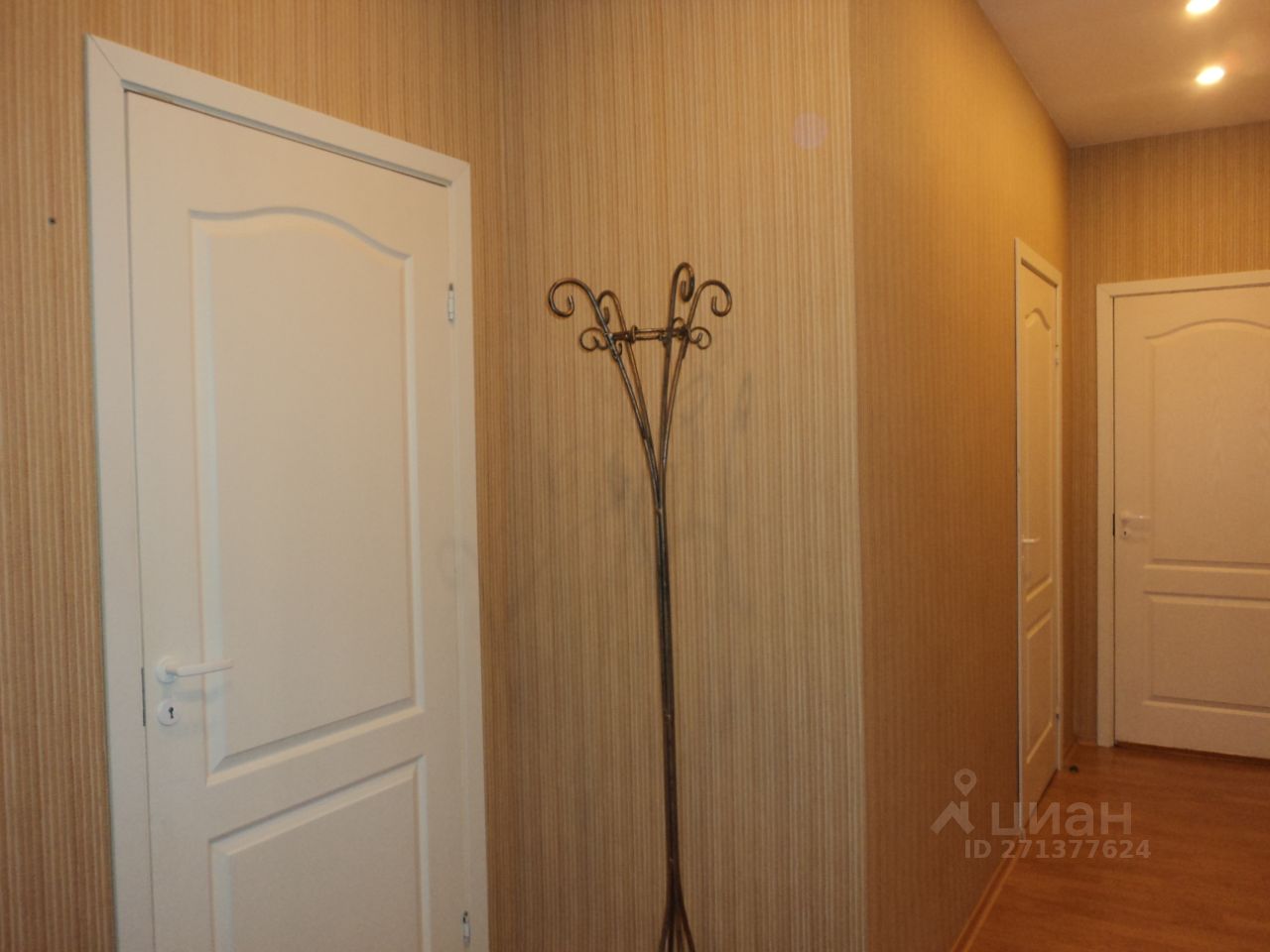 Аренда 2-комн квартиры на вторичном рынке улица Всеволода Вишневского, 16