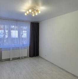 Продажа 2-комн квартиры на вторичном рынке Краснозаводск г, 1 Мая ул,  д. 12