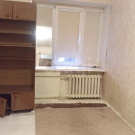 Продажа 3-комн квартиры на вторичном рынке Нейшлотский переулок,  д. 6