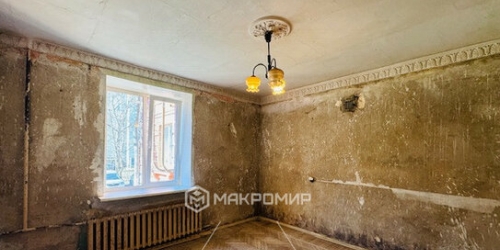 2-комн квартира ул Стахановцев,  д. 10,  к. 1