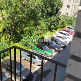 Продажа 1-комн квартиры на вторичном рынке Петергоф г, Ропшинское ш,  д. 4