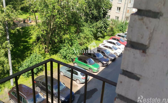 Продажа 1-комн квартиры на вторичном рынке Петергоф г, Ропшинское ш,  д. 4