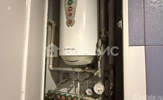 Продажа 3-комн квартиры на вторичном рынке ул Новгородская,  д. 37