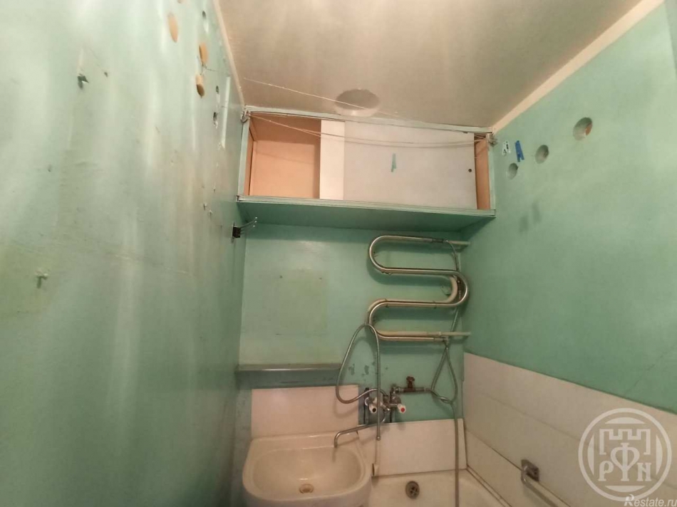 Продажа 1-комн квартиры на вторичном рынке Гатчина г., Достоевского ул. ,  д. 17