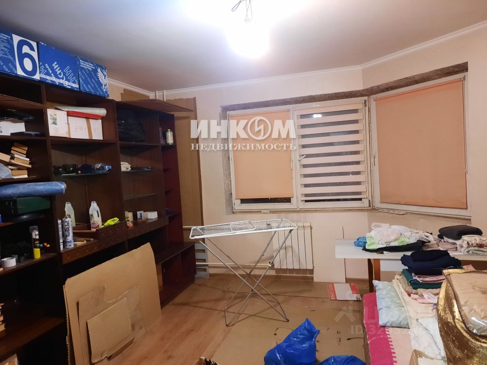 Продажа 4-комн квартиры на вторичном рынке Рождественская улица, 4