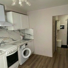 Продажа 2-комн квартиры на вторичном рынке Ангарская улица,  д. 47