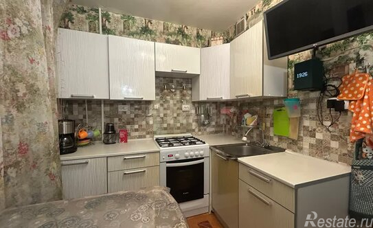 Продажа 1-комн квартиры на вторичном рынке Колпино г, Трудящихся б-р,  д. 8