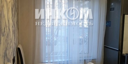 2-комн квартира Енисейская улица,  д. 10