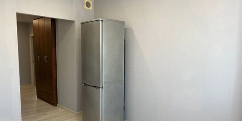 2-комн квартира улица Адмирала Лазарева,  д. 57