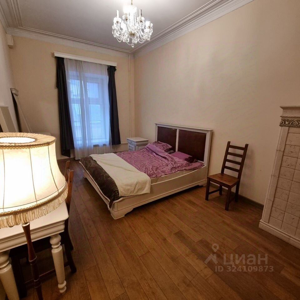 Продажа 5-комн квартиры на вторичном рынке Манежный переулок, 6