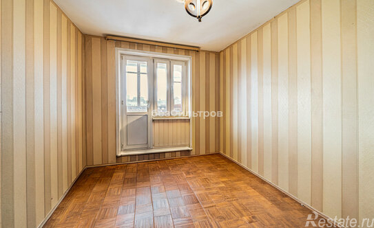 Продажа 3-комн квартиры на вторичном рынке ул Миклухо-Маклая,  д. 18/1