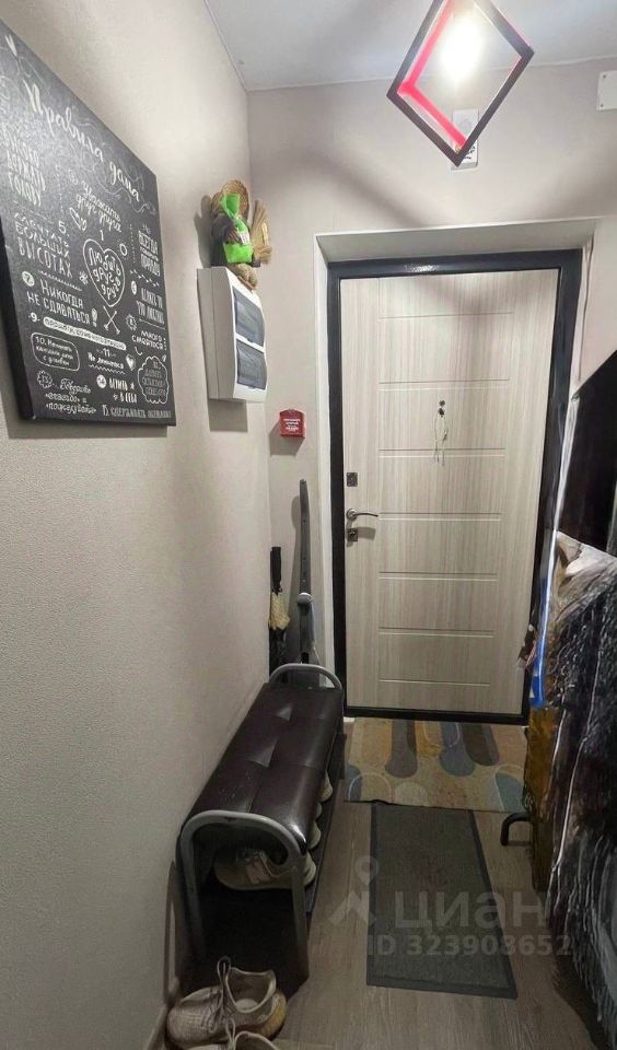 Аренда 1-комн квартиры на вторичном рынке Северный кв-л, д. Сапроново, Купелинка мкр, 17