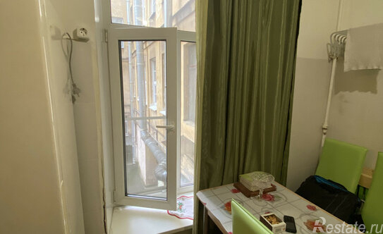 Продажа 1-комн квартиры на вторичном рынке Кузнечный переулок,  д. 10