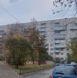 Продажа 2-комн квартиры на вторичном рынке Луначарского пр.,  д. 19,  к. 1